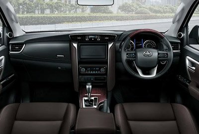 Toyota Fortuner interior
